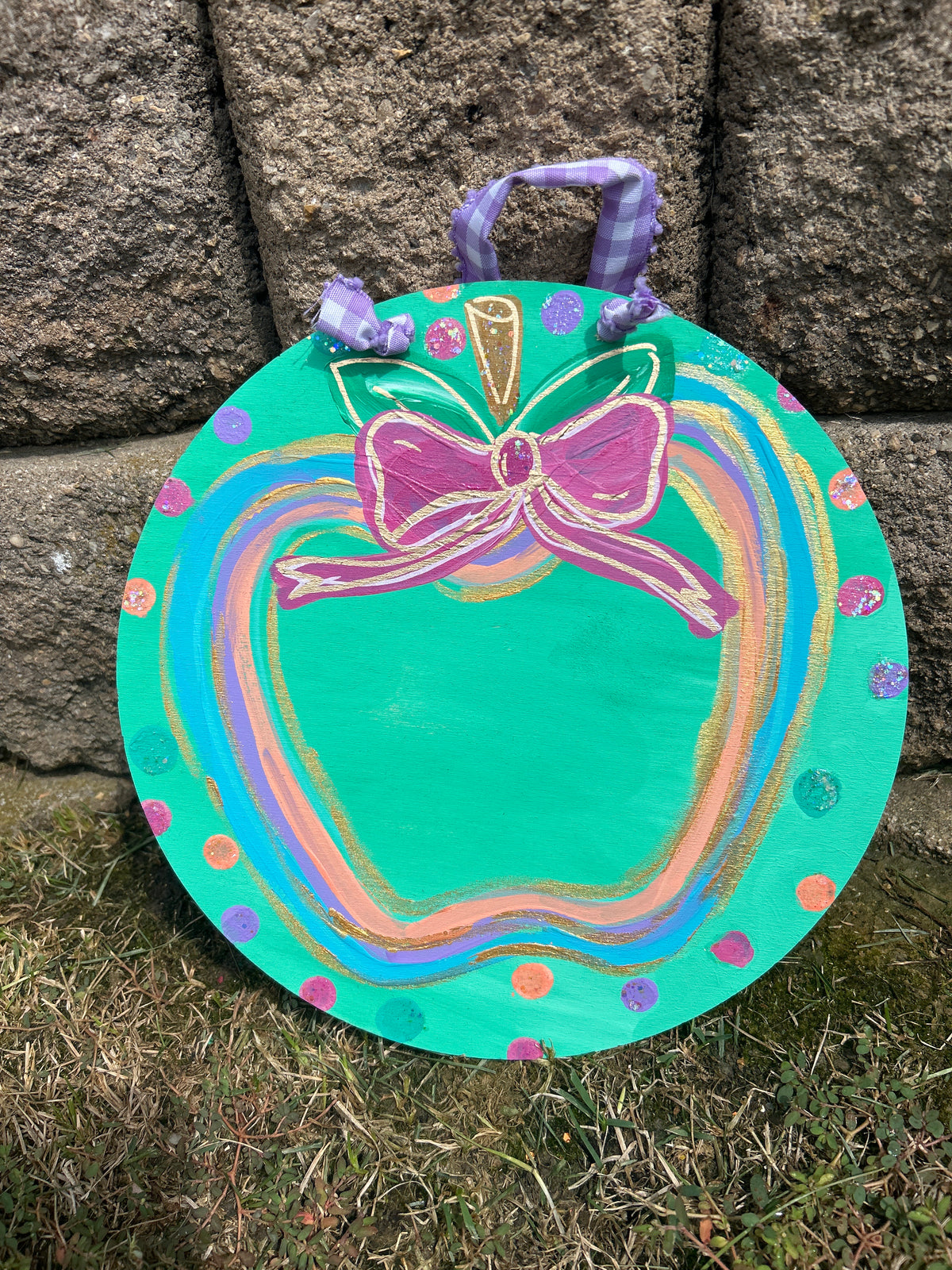 Small Apple Door Sign